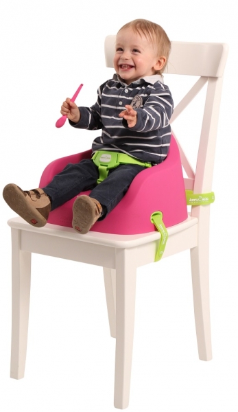 Réhausseur Koru Kids avec harnais Fuchsia